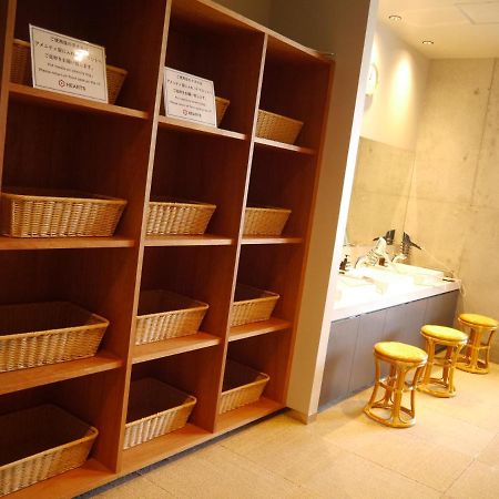 Hearts Capsule Hotel & Spa Hakata Fukuoka  Luaran gambar